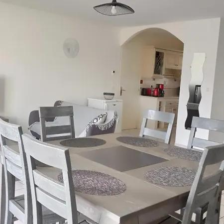 Maison 6 Personnes Jardin Calme D'olonne 펜션 *
